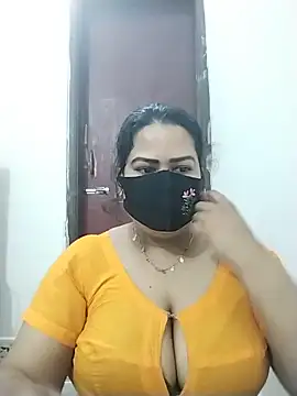Snapshot of Star--Girl chatting on 06-27-26, 05:07 Star--Girl online show from 06-27-26, 05:07