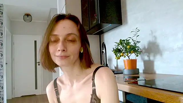 misssweet online show from 05-11-26, 04:04