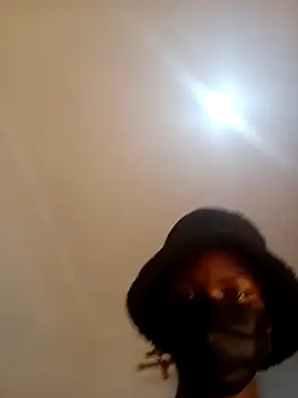 Snapshot of Tasty_bonyy chatting on 03-13-26, 09:43 Tasty bonyy online show from 03-13-26, 09:43