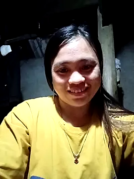 Snapshot of Mayxinh_love chatting on 03-20-26, 05:07 Mayxinh love online show from 03-20-26, 05:07