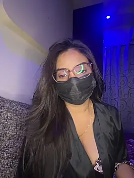 nikki catz online show from 04-18-26, 07:07