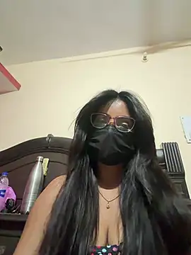 Snapshot of nikki_catz chatting on 06-22-26, 04:26 nikki catz online show from 06-22-26, 04:26