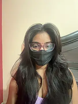 Snapshot of nikki_catz chatting on 06-30-26, 04:52 nikki catz online show from 06-30-26, 04:52