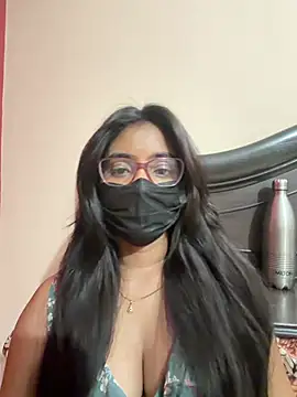 Snapshot of nikki_catz chatting on 07-06-26, 04:42 nikki catz online show from 07-06-26, 04:42