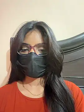Snapshot of nikki_catz chatting on 07-17-26, 04:56 nikki catz online show from 07-17-26, 04:56