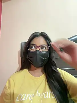 Snapshot of nikki_catz chatting on 07-19-26, 05:16 nikki catz online show from 07-19-26, 05:16