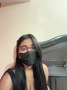 Snapshot of nikki_catz chatting on 07-25-26, 05:21 nikki catz online show from 07-25-26, 05:21