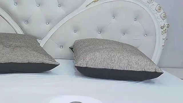 Snapshot of NycoleQuinn chatting on 03-13-26, 12:39 NycoleQuinn online show from 03-13-26, 12:39