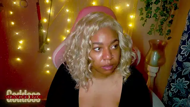 Goddess MercedesRedd online show from 06-26-26, 01:37
