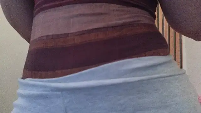 Caroline hernandes online show from 04-15-26, 02:46