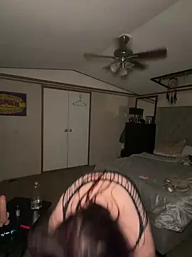 Snapshot of southernbelle4u chatting on 04-08-26, 03:12 southernbelle4u online show from 04-08-26, 03:12