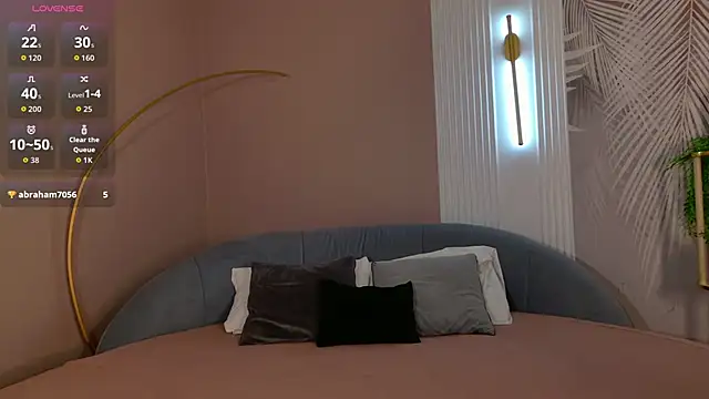 Sherry Bell online show from 04-13-26, 05:07