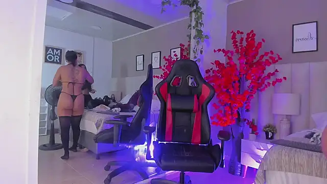 Kiara Kismet  online show from 03-31-26, 08:42