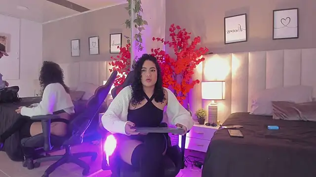 Kiara Kismet  online show from 06-07-26, 12:48