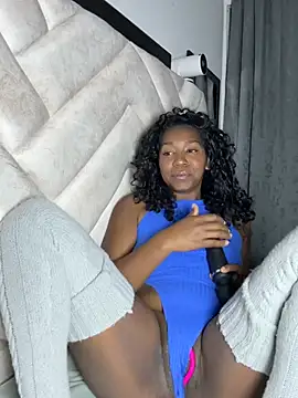 maryjane ebony online show from 05-17-26, 07:17