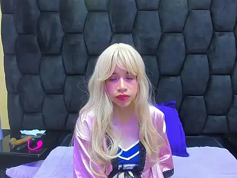 ZoeBarbiee online show from 04-03-26, 03:48