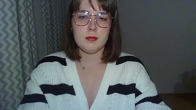 ClaraHard online show from 04-17-26, 07:28