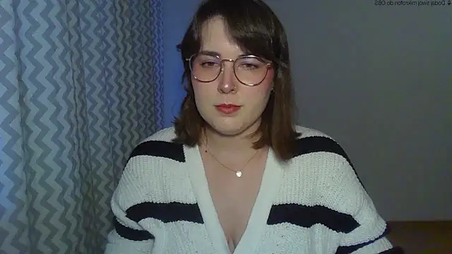 ClaraHard online show from 04-27-26, 05:44