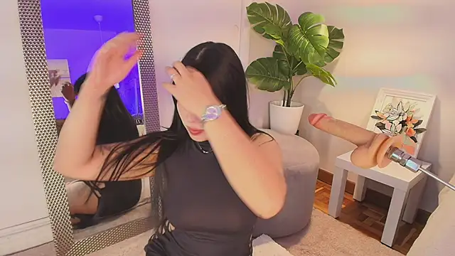 Snapshot of Jade-Naughty chatting on 05-08-26, 08:14 Jade-Naughty online show from 05-08-26, 08:14