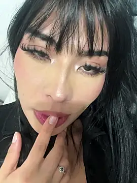 Snapshot of Jade-Naughty chatting on 07-24-26, 11:36 Jade-Naughty online show from 07-24-26, 11:36