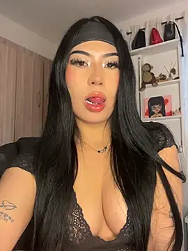 Snapshot of Jade-Naughty chatting on 07-31-26, 07:02 Jade-Naughty online show from 07-31-26, 07:02