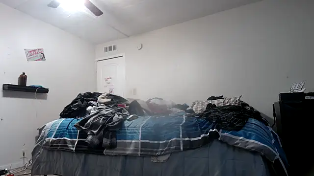 CirclingClass online show from 12-23-24, 03:23