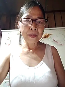 Snapshot of Sky-rain98 chatting on 05-20-26, 02:34 Sky-rain98 online show from 05-20-26, 02:34
