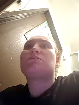 luckilyfound4 online show from 03-10-26, 05:45