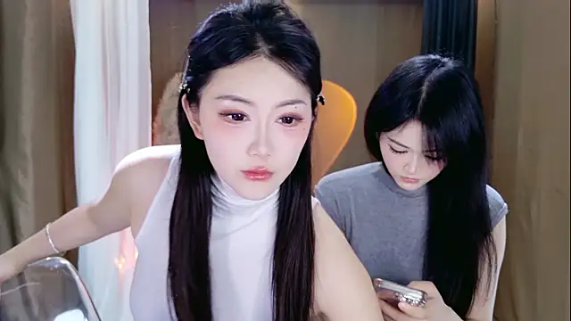 Snapshot of Banana-Milk69 chatting on 05-15-26, 01:23 Banana-Milk69 online show from 05-15-26, 01:23