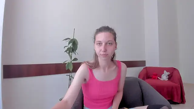 Snapshot of Ellina_Star chatting on 06-22-26, 08:22 Ellina Star online show from 06-22-26, 08:22