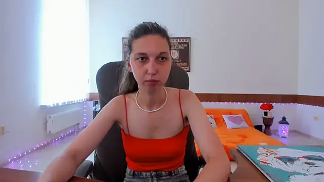 Snapshot of Ellina_Star chatting on 07-20-26, 10:39 Ellina Star online show from 07-20-26, 10:39