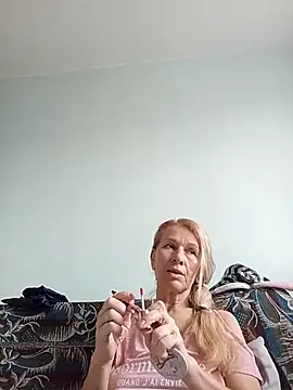 ViktoriaSexi1 online show from 04-01-26, 02:03