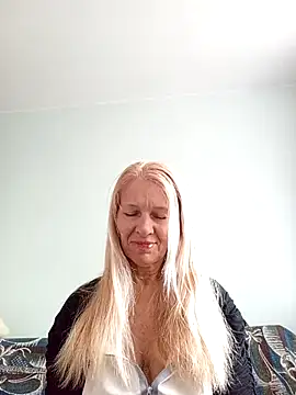 Snapshot of ViktoriaSexi1 chatting on 04-22-26, 12:07 ViktoriaSexi1 online show from 04-22-26, 12:07