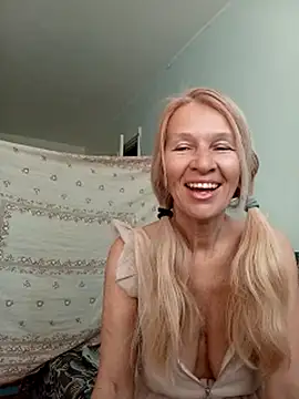 Snapshot of ViktoriaSexi1 chatting on 04-24-26, 04:48 ViktoriaSexi1 online show from 04-24-26, 04:48