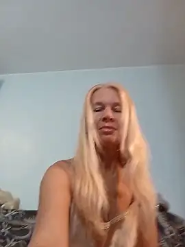 Snapshot of ViktoriaSexi1 chatting on 06-04-26, 08:04 ViktoriaSexi1 online show from 06-04-26, 08:04