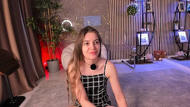 Snapshot of Velvet_Spell chatting on 04-23-26, 03:08 Velvet Spell online show from 04-23-26, 03:08