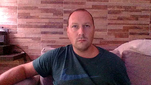 lustonfan online show from 03-26-26, 11:49