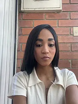 Paola 14 online show from 05-09-26, 10:15