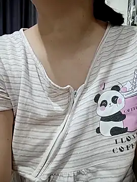 Emi hot1 online show from 03-11-26, 10:32