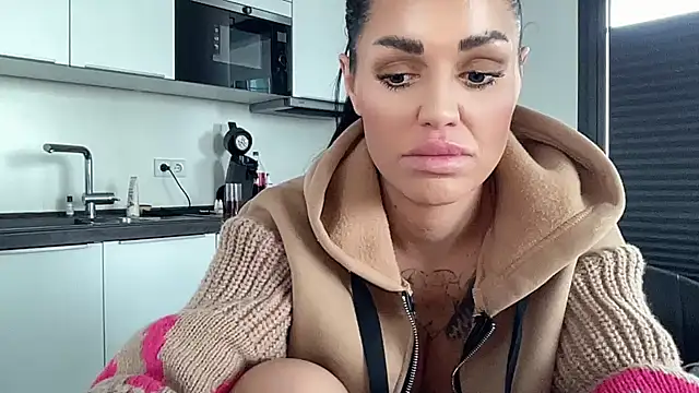 AMBER HARD online show from 03-22-26, 10:29