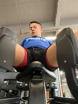 OliverTabordaa online show from 03-18-26, 08:12