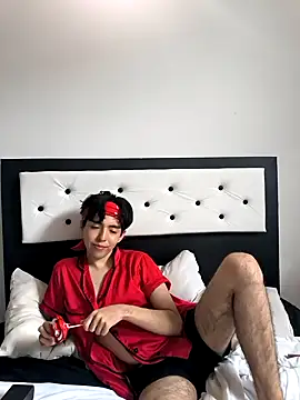 Lucca  555 online show from 03-13-26, 04:02