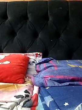 susanhottie1 online show from 05-10-26, 01:00