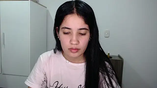 Lucy engel online show from 04-26-26, 11:57