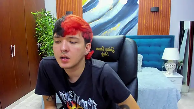 Santiago morgan online show from 04-11-26, 10:58