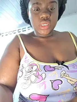 YourLiaa  online show from 04-19-26, 07:38