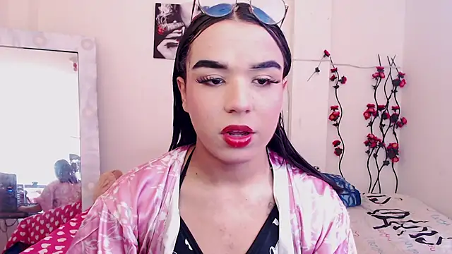 Candyy doll   online show from 04-21-26, 07:39