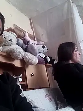 Sexy Couple 123 online show from 03-14-26, 11:48