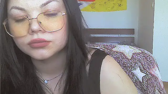 vvikkiii online show from 03-05-26, 01:29