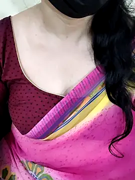 Yazhini-Cam online show from 06-12-26, 08:24